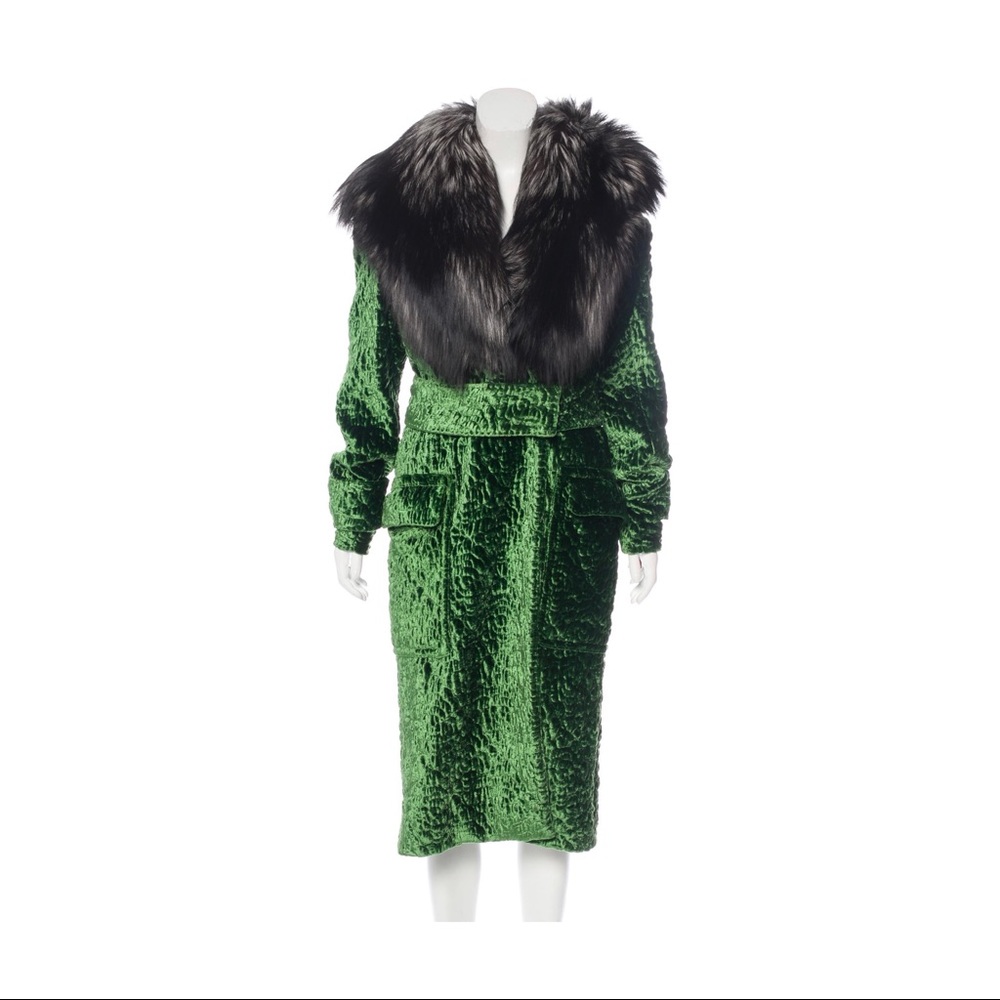 AUTHENTIC TOM FORD Forest Green Astrakan Velvet Coat w/Fox Fur collar. 6/42. - Picture 2 of 4